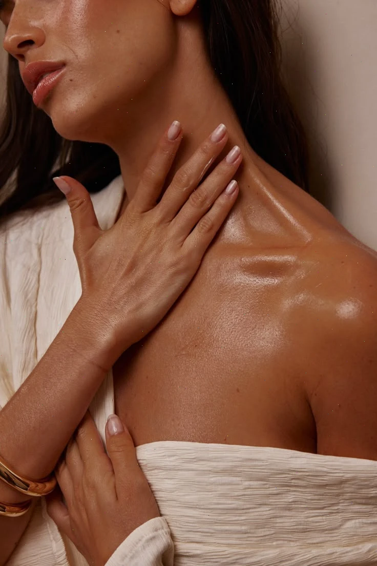 Fall Skin Hack: 4 Shower Oils That Actually Keep You Hydrated